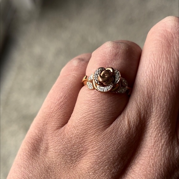 ✨ 3x HP ✨ Worn Twice Max. ✨ Belle 🥀 Ring w/ Real Diamonds ✨ - Picture 6 of 14